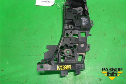 Кронштейн заднего бампера правый (M-пакет) (51128069902) для BMW X7 G07 с 2018г