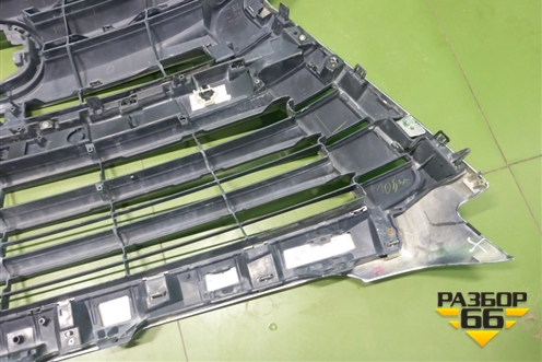 Решетка радиатора (5310160570) для Lexus LX-570 с 2015г (ЛХ)