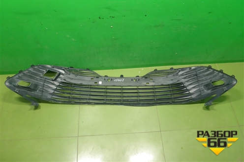 Решетка в передний бампер центральная (до 2020г) (5311333110) для Toyota Camry V70 с 2017г (Камри)