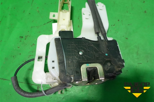 Замок двери передней левой (813102S010) для Hyundai ix 35 с 2010г