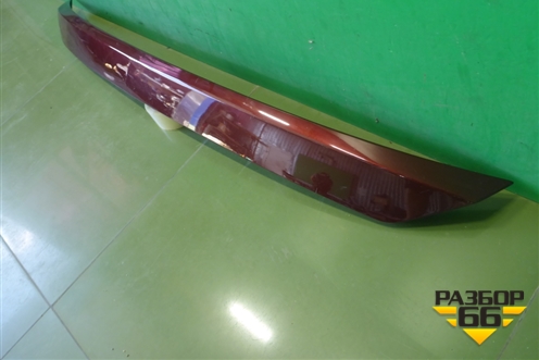 Накладка двери багажника (после 2015г) (7681242090) для Toyota Rav-4 с 2012-2019г
