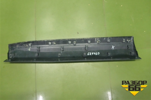 Накладка двери передней правой (6600213622) для Geely Tugella с 2019г