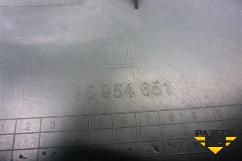 Обшивка стойки центральная нижняя правая (95954651) для Chevrolet Cruze c 2009-2015г