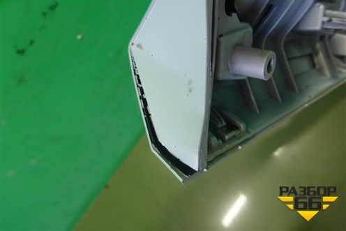 Накладка двери передней левой (51138060271) для BMW X1 F48 с 2014г