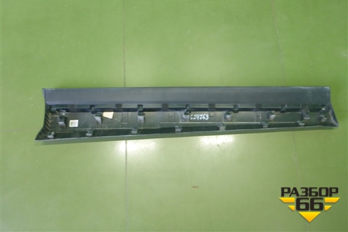 Накладка двери передней правой (87722N9000) для Hyundai Tucson с 2020г