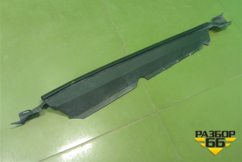 Накладка переднего крыла правого (5380560020) для Toyota Land Cruiser (200) с 2008г