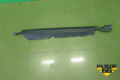 Накладка переднего крыла правого (5380560020) для Toyota Land Cruiser (200) с 2008г