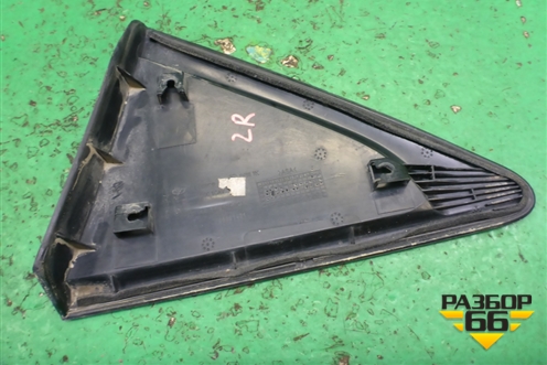 Накладка заднего крыла правого (седан) (95991401) для Chevrolet Cruze c 2009-2015г