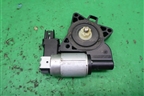 Моторчик стеклоподъёмника задний правый (GJ6A5958X) для Mazda Mazda 3 (BK) с 2003-2009г