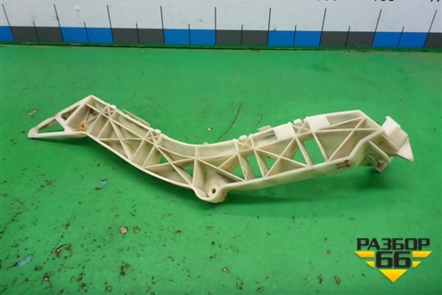 Кронштейн заднего бампера левый (седан) (BN8V502J1) для Mazda Mazda 3 (BK) с 2003-2009г 