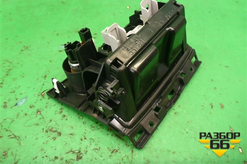 Пепельница передняя (BP4L55211) для Mazda Mazda 3 (BK) с 2003-2009г 