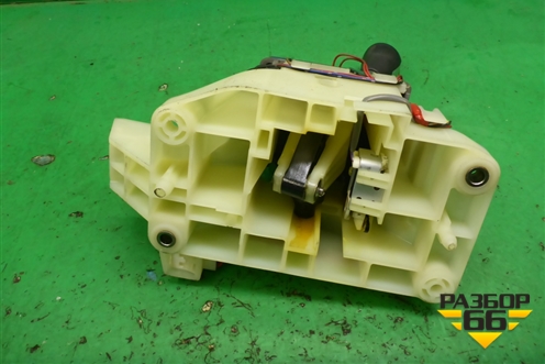 Кулиса КПП АКПП для Mazda Mazda 3 (BK) с 2003-2009г 