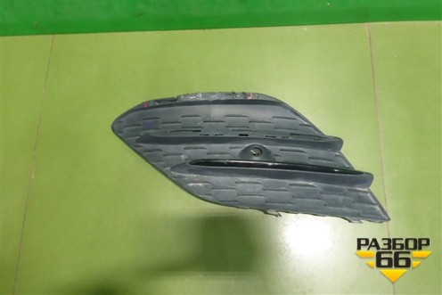 Накладка переднего бампера левая (A1188854501) для Mercedes Benz CLA C118 с 2019г