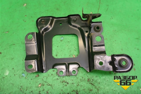 Кронштейн опоры КПП для Mazda Mazda 3 (BK) с 2003-2009г 
