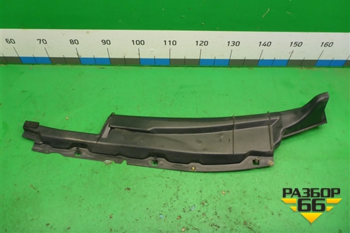 Короб водоотводящий (правая часть) (BP4K507P1) для Mazda Mazda 3 (BK) с 2003-2009г 