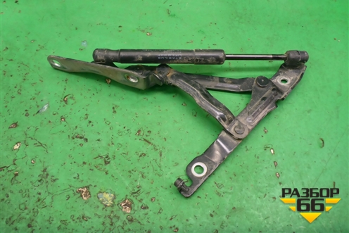 Петля крышки багажника правая для Mazda Mazda 3 (BK) с 2003-2009г 