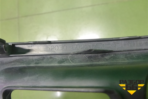 Накладка ПТФ правая (5212760280) ( 5203060220) для Toyota Land Cruiser (300) с 2021г