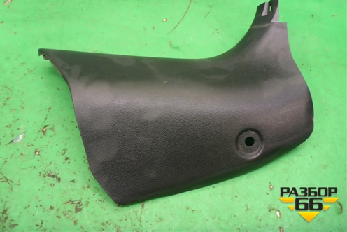 Накладка порога внутренняя правая (передняя часть) (BP4K68370) для Mazda Mazda 3 (BK) с 2003-2009г 