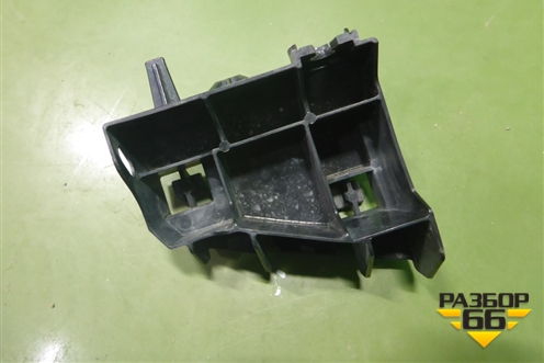 Кронштейн заднего бампера правый (под фонарь) (5256260060) для Toyota Land Cruiser Prado(150) с 2009г