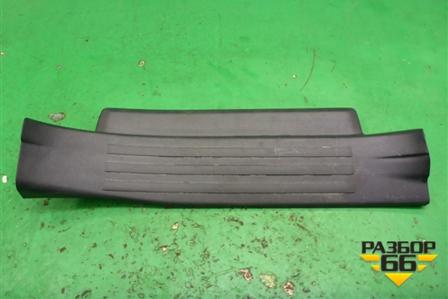 Накладка порога внутренняя заднего левого (6794035011) для Toyota Land Cruiser Prado(150) с 2009г