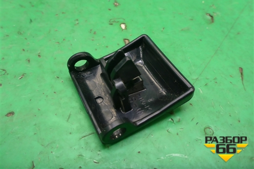 Ручка открывания лючка бензобака (7733558030) для Toyota Land Cruiser Prado(150) с 2009г