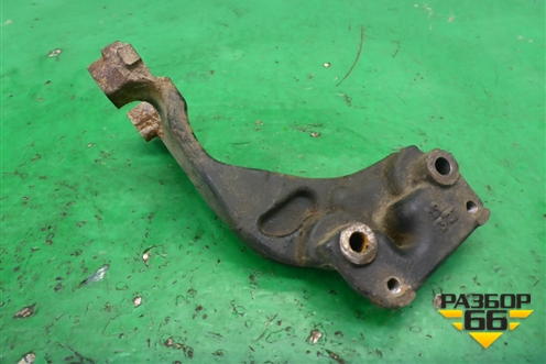 Кронштейн турбины (2.8л 1GD) (1729311011) для Toyota Land Cruiser Prado(150) с 2009г