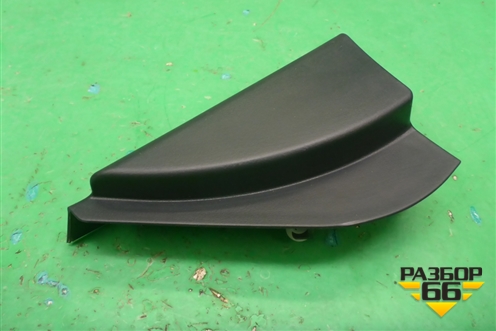Накладка двери передней правой уголок (2S61A23408AFW) для Ford Fiesta с 2001-2008г