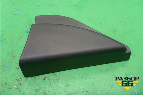 Накладка двери передней правой уголок (2S61A23408AFW) для Ford Fiesta с 2001-2008г