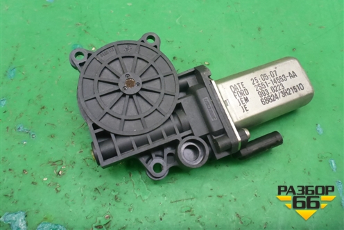 Моторчик стеклоподъёмника передний правый (2S5114553AA) для Ford Fiesta с 2001-2008г