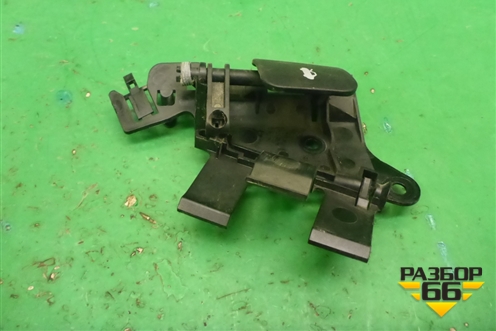 Ручка открывания капота (2S6H16C657AE) для Ford Fiesta с 2001-2008г