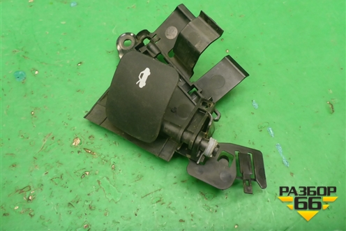 Ручка открывания капота (2S6H16C657AE) для Ford Fiesta с 2001-2008г