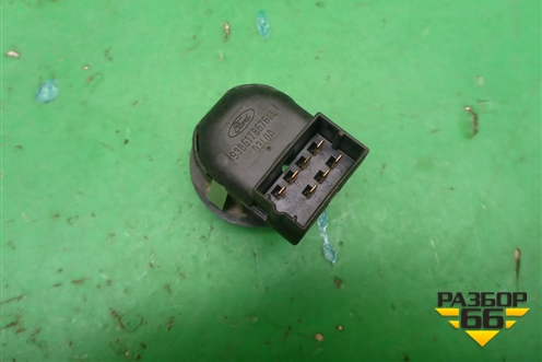 Переключатель регулировки зеркал (93BG17B676BB) для Ford Fiesta с 2001-2008г
