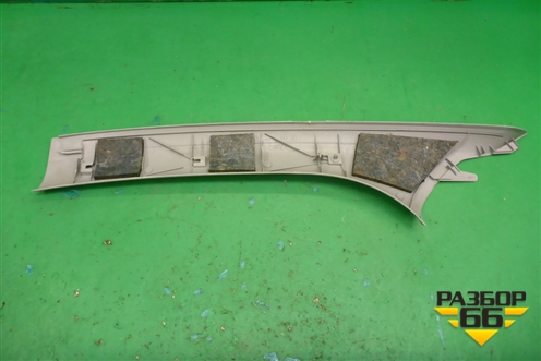 Обшивка стойки лобового стекла правая (2S61A03198ALW) для Ford Fiesta с 2001-2008г