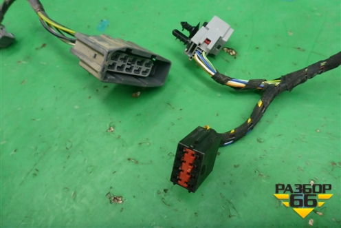 Проводка двери левой (3х дверный кузов) (6S6T14A584GEF) для Ford Fiesta с 2001-2008г