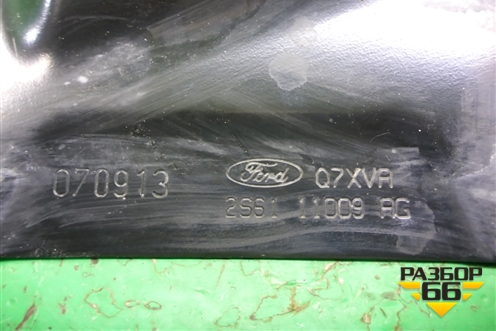 Кронштейн Трапеции стеклоочистителей (2S6111009AG) для Ford Fiesta с 2001-2008г