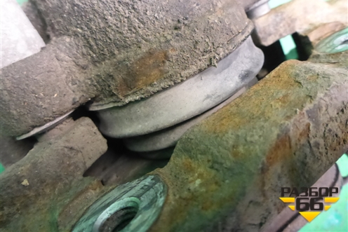 Суппорт передний правый для Ford Fiesta с 2001-2008г