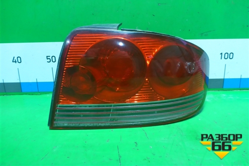 Фонарь задний правый (924023D010) для Hyundai Sonata-5 с 2001г