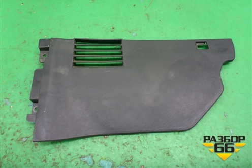 Накладка внутренняя (консоли правая) (847743C000) для Hyundai Sonata-5 с 2001г