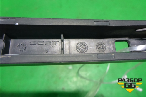 Поводок стеклоочистителя задний (5F3955707) для Seat Leon с 2013г