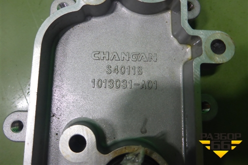 Кронштейн масляного фильтра (2.0л) (1013031A01) для Changan UNI-K с 2020г