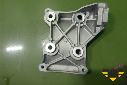 Кронштейн компрессора кондиционера (8103211A01) для Changan UNI-K с 2020г