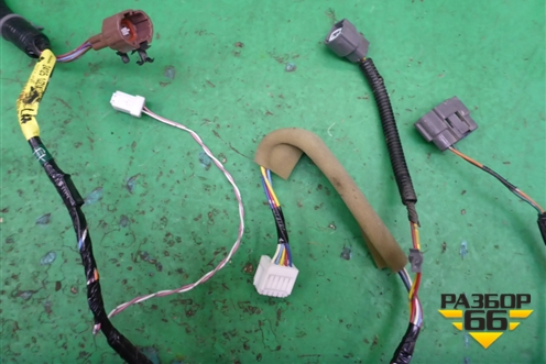Проводка двери передней левой (241251JZ1A) для Nissan Tiida (C11X) с 2004-2013г
