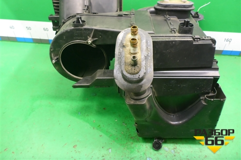 Корпус отопителя (XS4H18592AE) для Ford Focus 1 с 1998-2004г