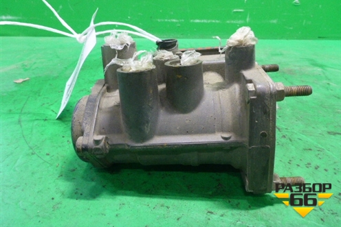 Модулятор EBS передний (K020623N00) для Renault  TRUCK Premium 2 с 2005-2013г
