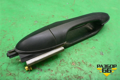 Ручка наружная двери задней левой (1M51A266B23AA) для Ford Focus 1 с 1998-2004г