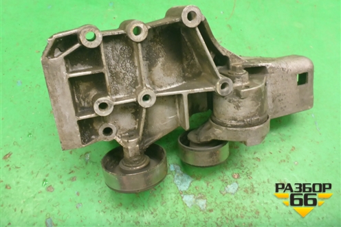 Кронштейн генератора (2.0л) (98SF10337CB) для Ford Focus 1 с 1998-2004г
