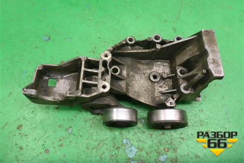 Кронштейн генератора (2.0л) (98SF10337CB) для Ford Focus 1 с 1998-2004г
