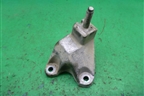 Кронштейн КПП левый (98AB7M125BF) для Ford Focus 1 с 1998-2004г