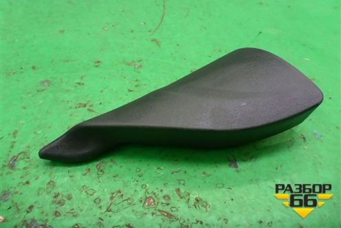 Накладка двери передней правой уголок (2M51A23408GA) для Ford Focus 1 с 1998-2004г