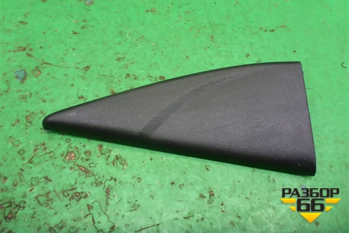 Накладка двери задней правой (1M51A254K06AA) для Ford Focus 1 с 1998-2004г